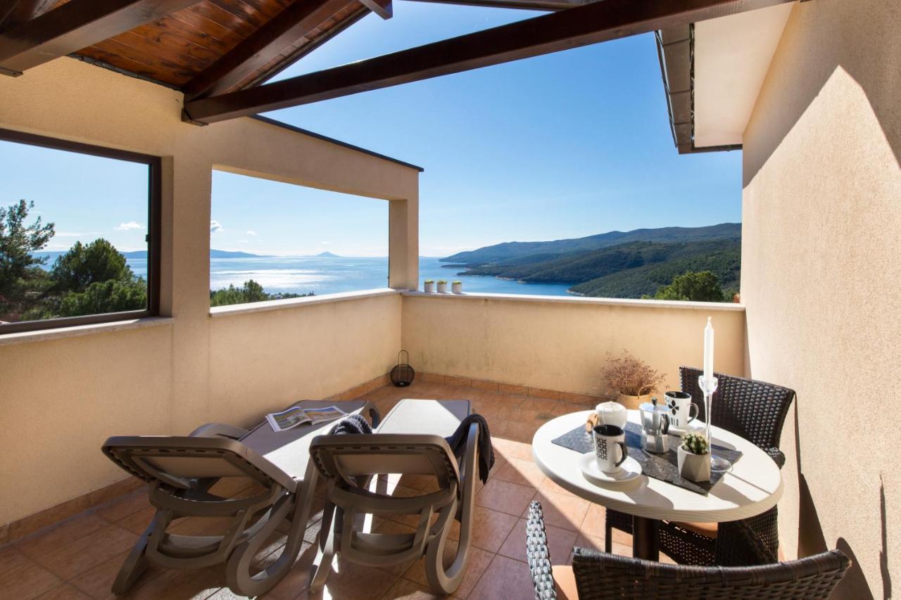 Apartments Agava Romantic Rabac Buitenkant foto