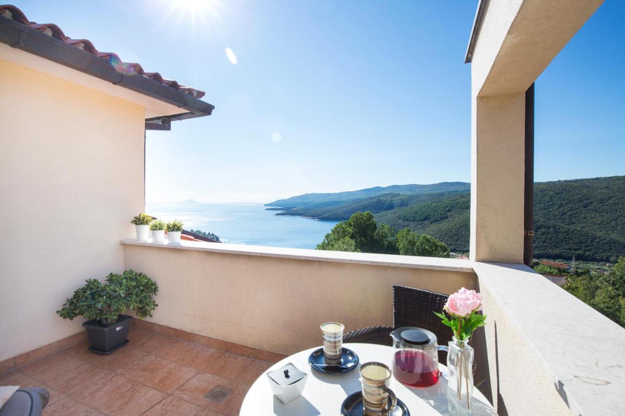 Apartments Agava Romantic Rabac Buitenkant foto
